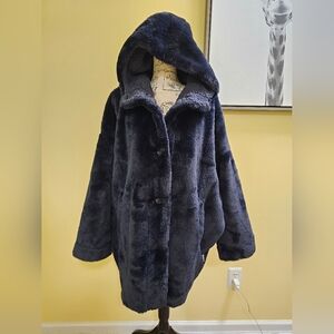 NWOT UGG Nori Oversized Coat- Faux Fur